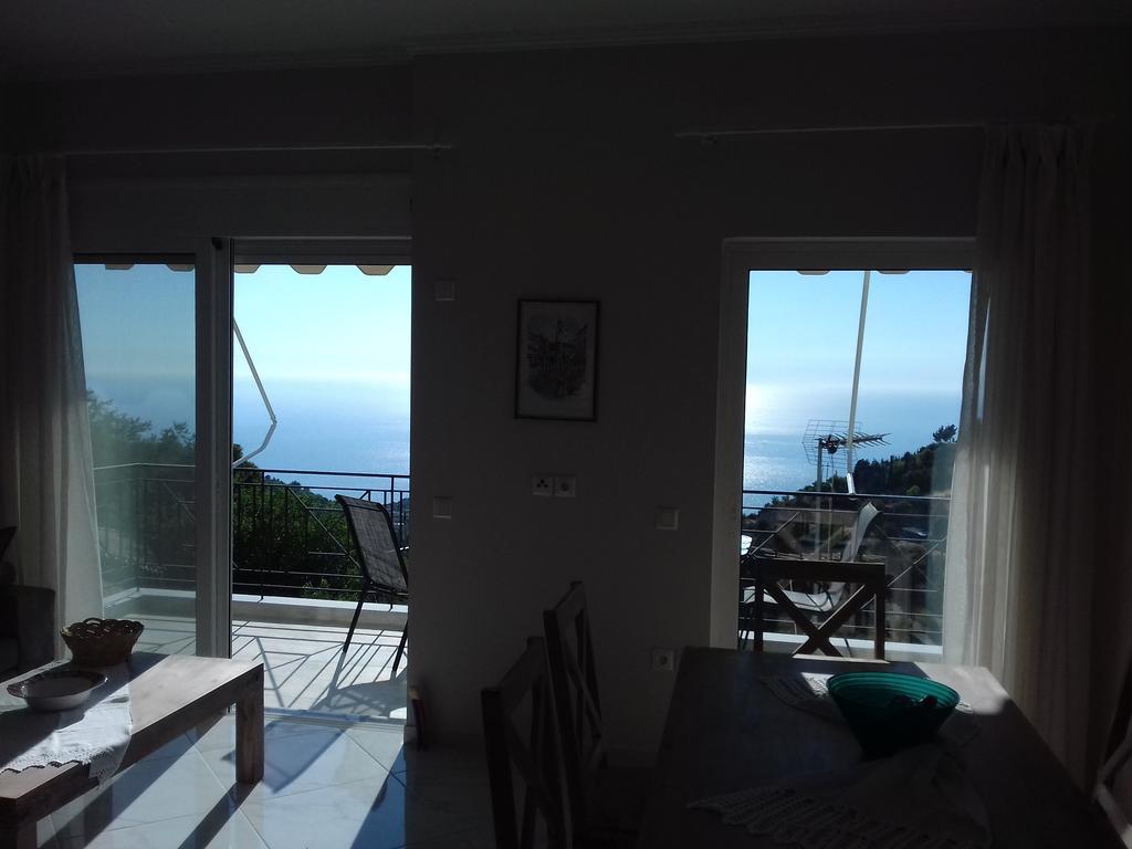 Plagia'S Sunset Apartments Exanthia Buitenkant foto