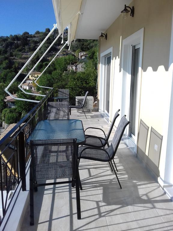 Plagia'S Sunset Apartments Exanthia Buitenkant foto