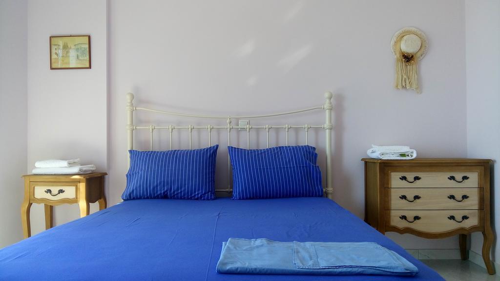 Plagia'S Sunset Apartments Exanthia Buitenkant foto