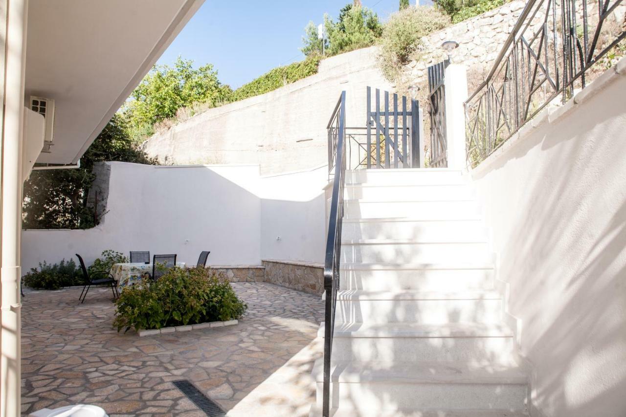 Plagia'S Sunset Apartments Exanthia Buitenkant foto