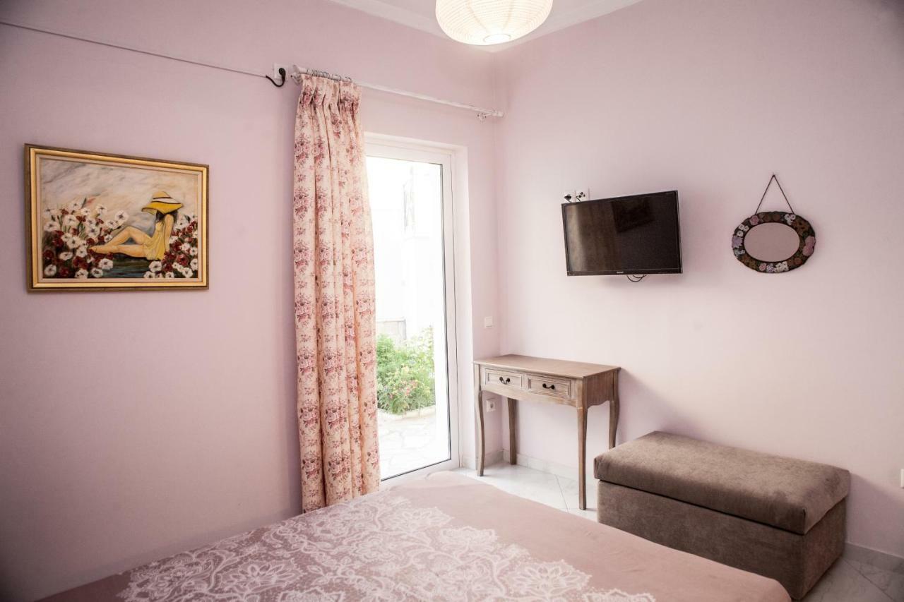 Plagia'S Sunset Apartments Exanthia Buitenkant foto