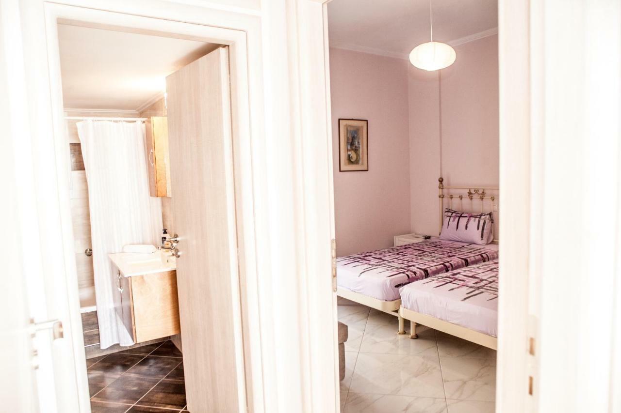Plagia'S Sunset Apartments Exanthia Buitenkant foto