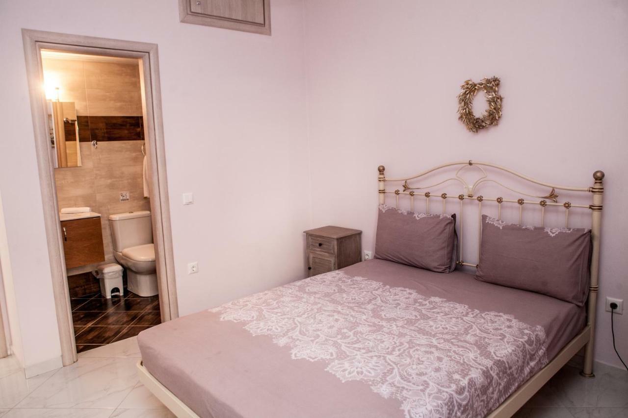 Plagia'S Sunset Apartments Exanthia Buitenkant foto