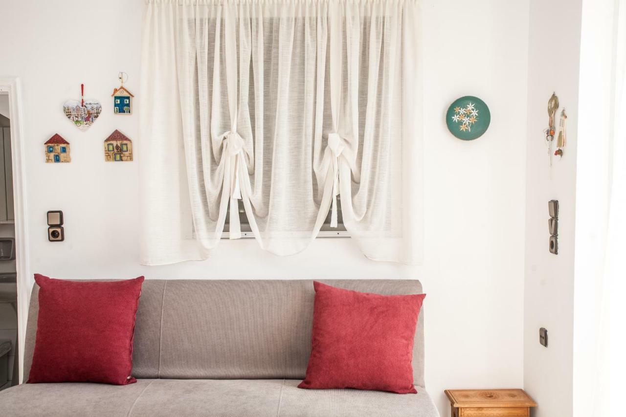 Plagia'S Sunset Apartments Exanthia Buitenkant foto