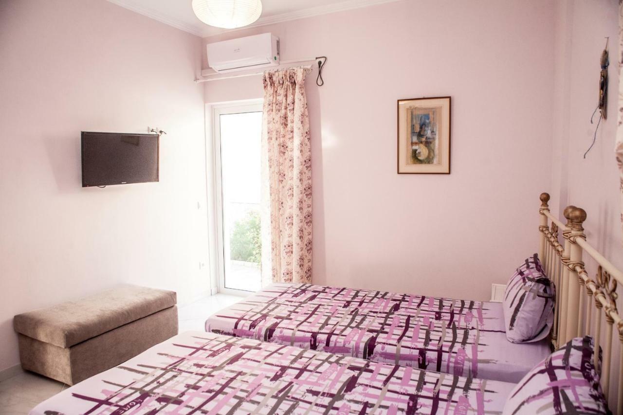 Plagia'S Sunset Apartments Exanthia Buitenkant foto