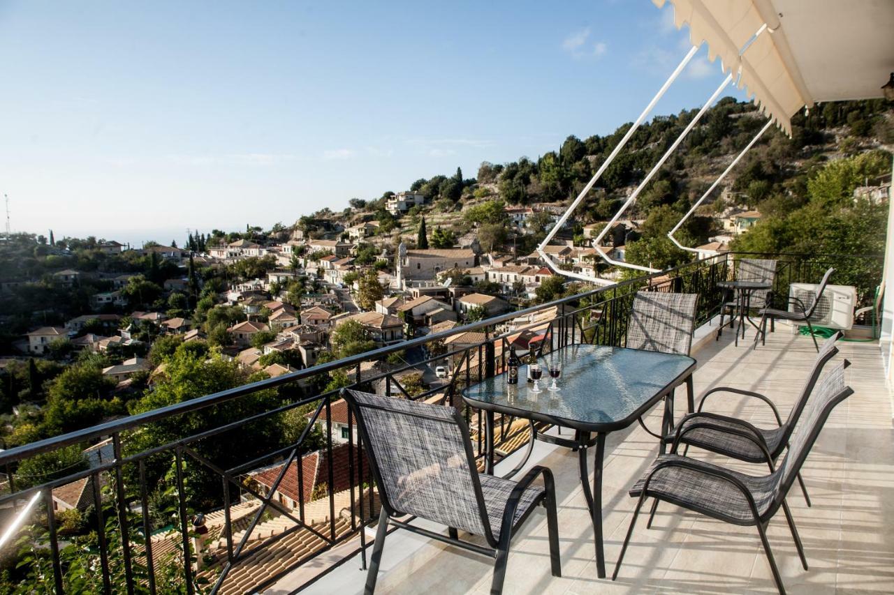 Plagia'S Sunset Apartments Exanthia Buitenkant foto