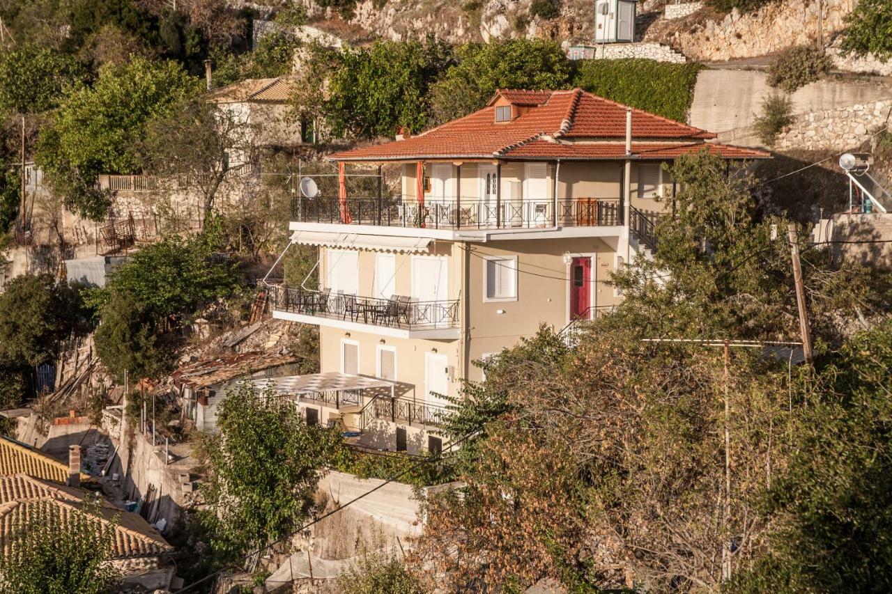 Plagia'S Sunset Apartments Exanthia Buitenkant foto