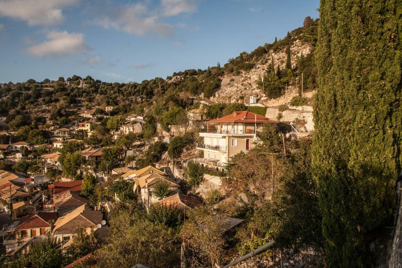 Plagia'S Sunset Apartments Exanthia Buitenkant foto